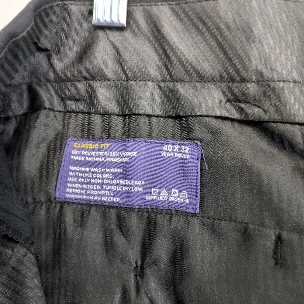 Stafford Black Pleated Dress Pants Mens 40x32 Classic Fit Cuffed Formal Business